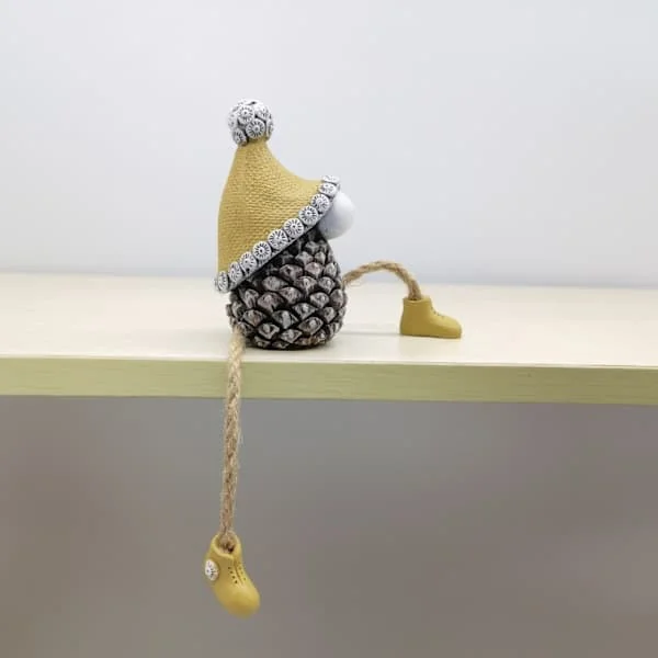 1 Christmas Gift Pineapple Gnome Resin Table Decoration ZS-JJ-0805009802 1 Christmas Gift Pineapple Gnome Resin Table Decoration ZS-JJ-0805009802